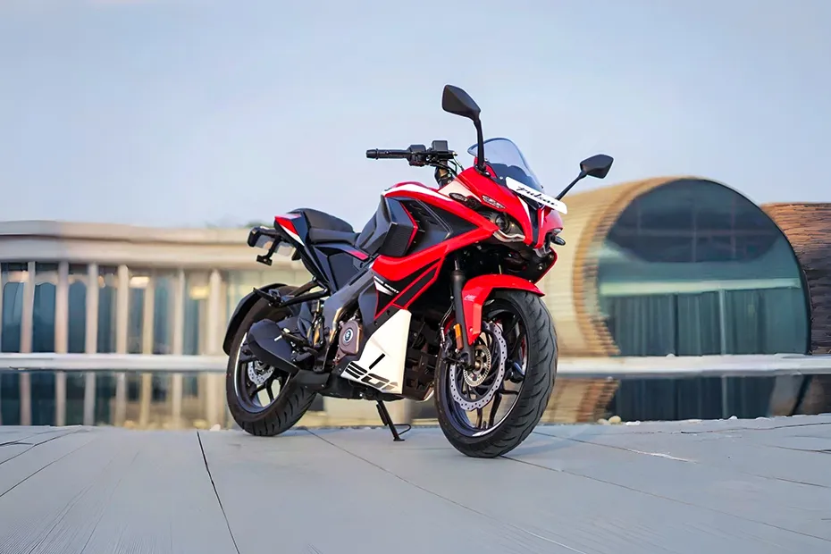 Pulsar RS200